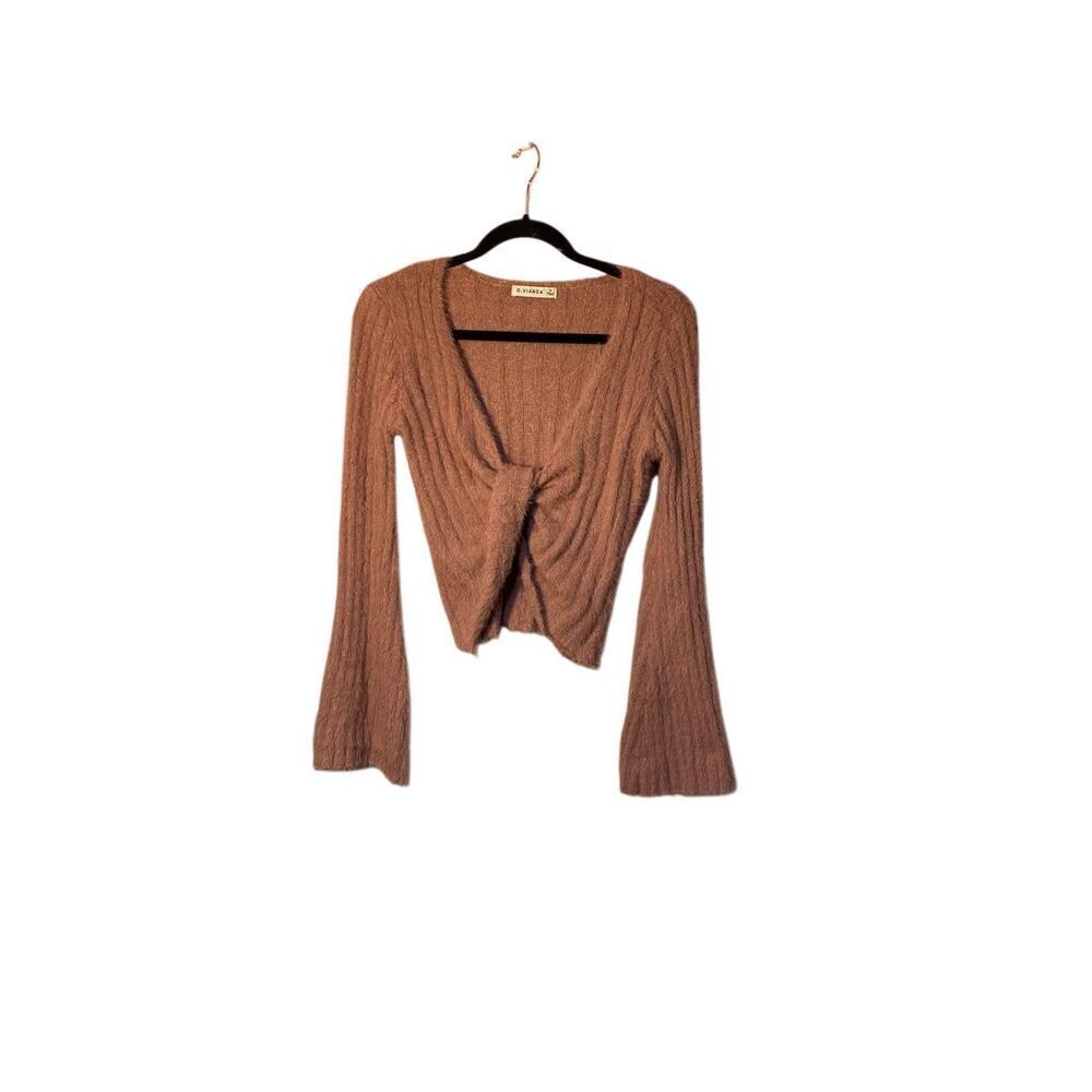 O. Vianca woman’s mauve bell sleeve crop sweater size med